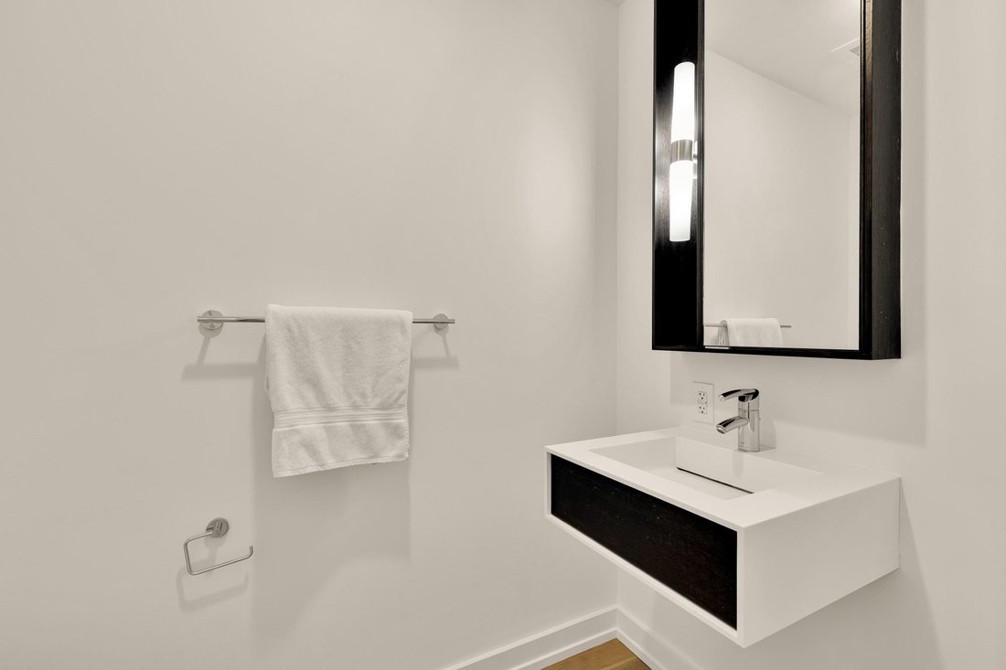 Condo in Washington, District of Columbia, United States 3 - 18208622