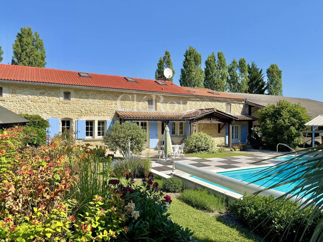 House in Sauveterre-de-Guyenne, Nouvelle-Aquitaine, France 1 - 18207593