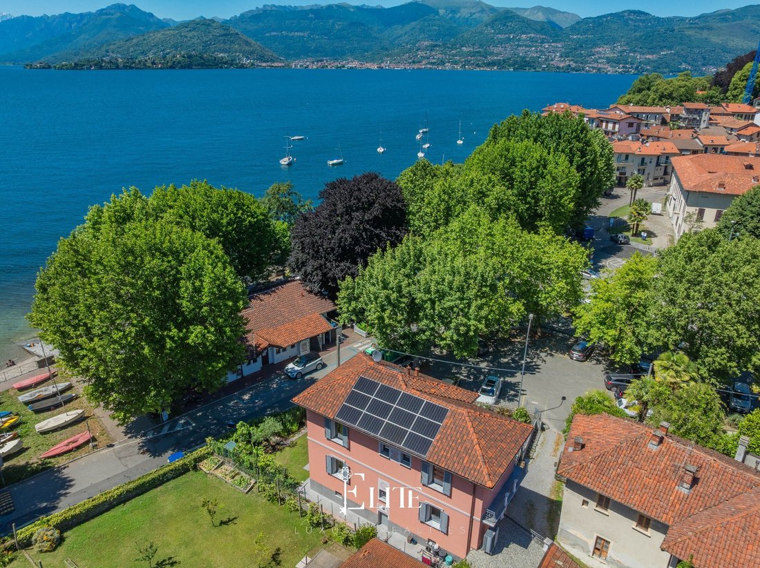 Villa in Laveno-Mombello, Lombardy, Italy 4 - 18208709