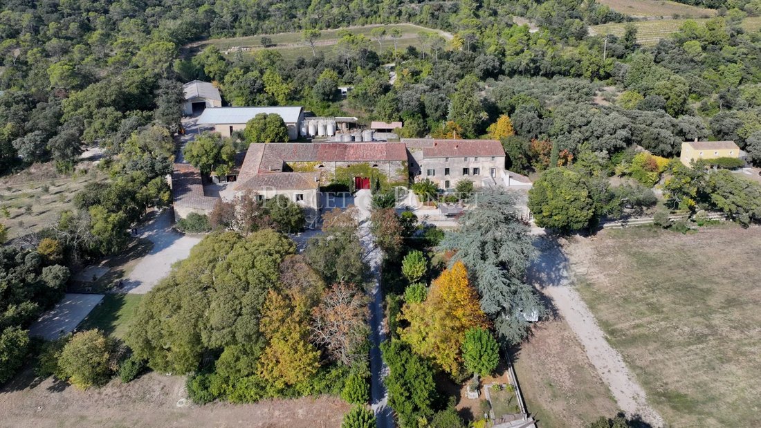 Farm Ranch in La Gazelle, Nimes, France 3 - 18209294