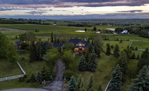 Casa a Aldersyde, Alberta, Canada 1