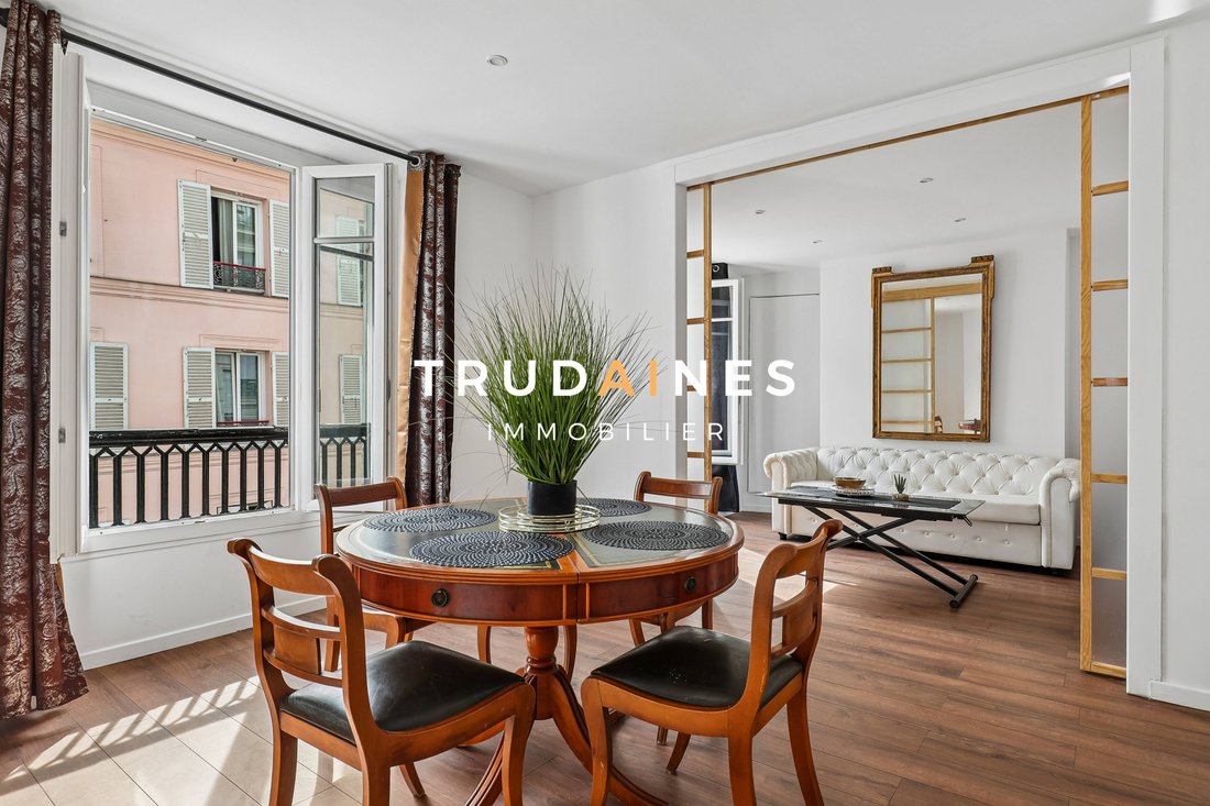 Apartment in Amiraux-Simplon-Poissonniers, Paris 18e Arrondissement, Paris 2 - 18209005