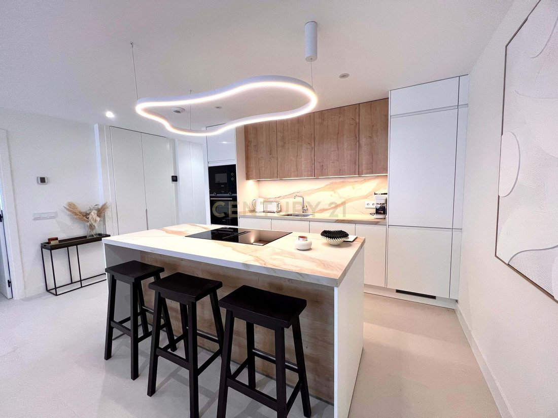 Apartment in San Pedro de Alcantara, Andalusia, Spain 2 - 18208819