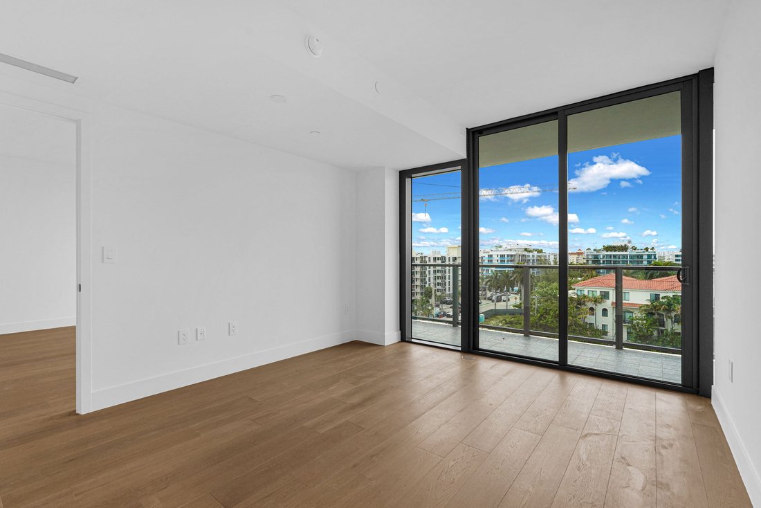 Condo in Bal Harbour, Florida, United States 2 - 18207961