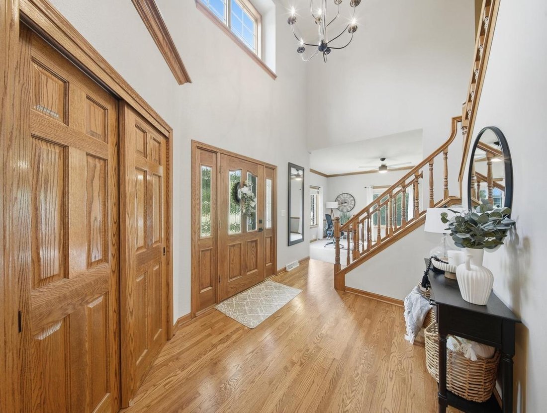 House in Pewaukee, Wisconsin, United States 3 - 18207454