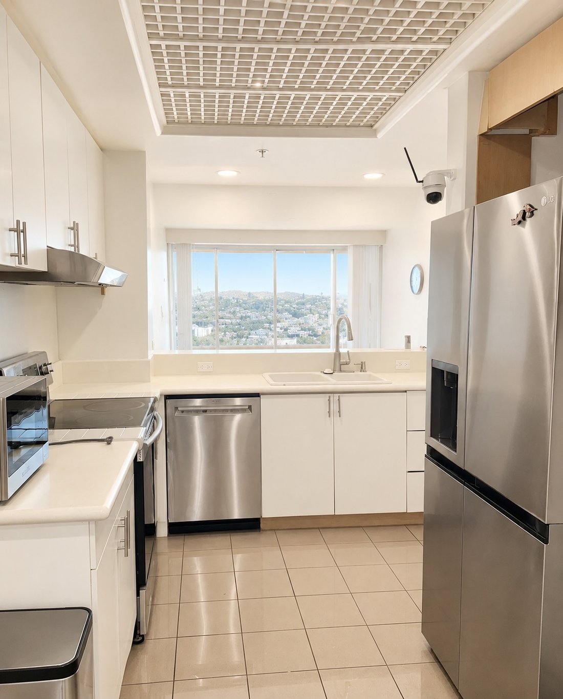 Condo in Honolulu, Hawaii, United States 4 - 18207239