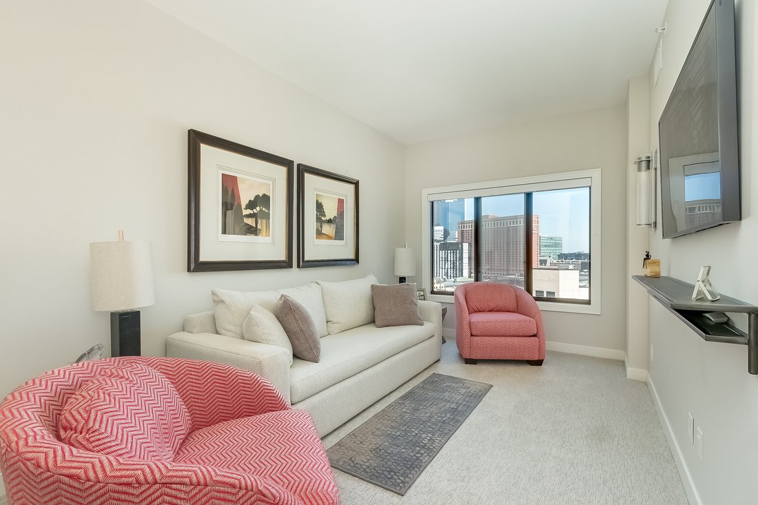 Condo in Minneapolis, Minnesota, United States 5 - 18207977