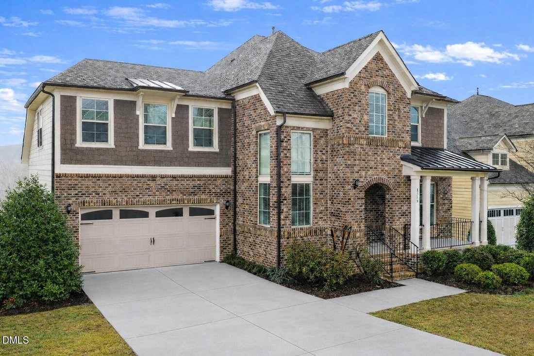 House in Apex, North Carolina, United States 2 - 18207594