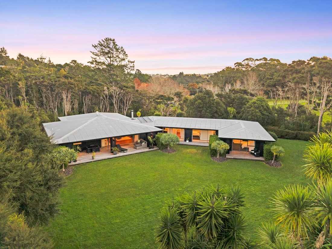 Waiwera, Auckland, New Zealand 1 - 18207917