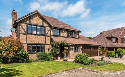 Casa a Epsom and Ewell, Inghilterra 1