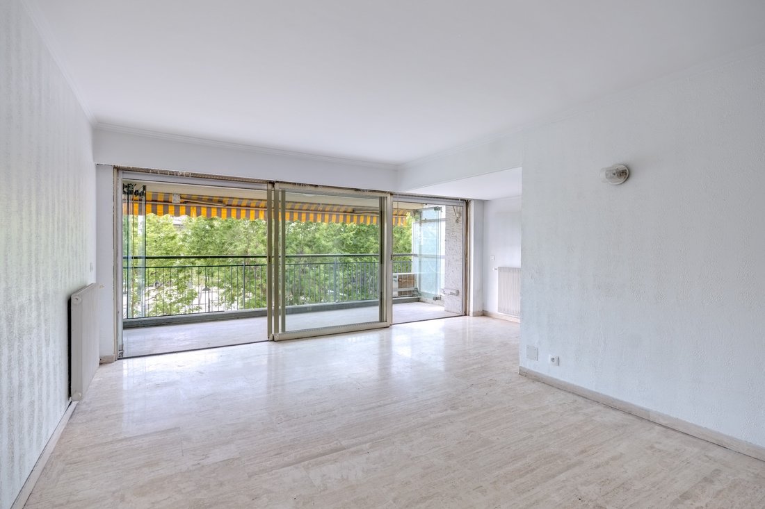 Apartment in Saint Nicolas, Cannes, France 4 - 18208627