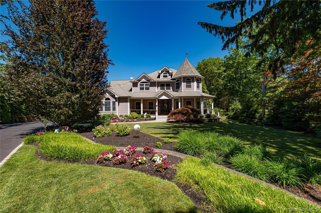 House in Saint James, New York, United States 1 - 18207365