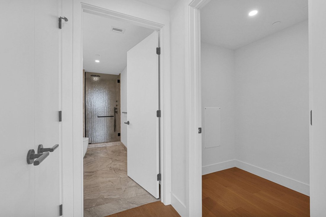 Condo in Bal Harbour, Florida, United States 4 - 18207961