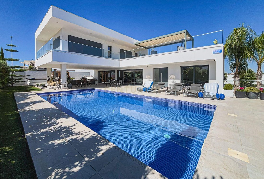 Villa in Alcantarilha, Algarve, Portugal 1 - 18208792