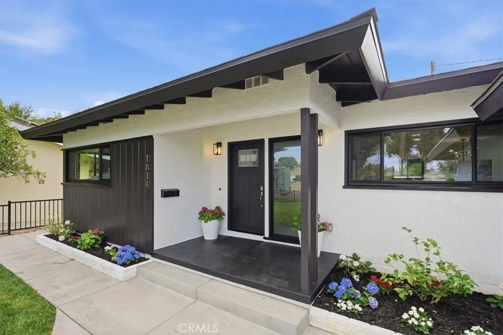 House in Signal Hill, California, United States 2 - 18208120