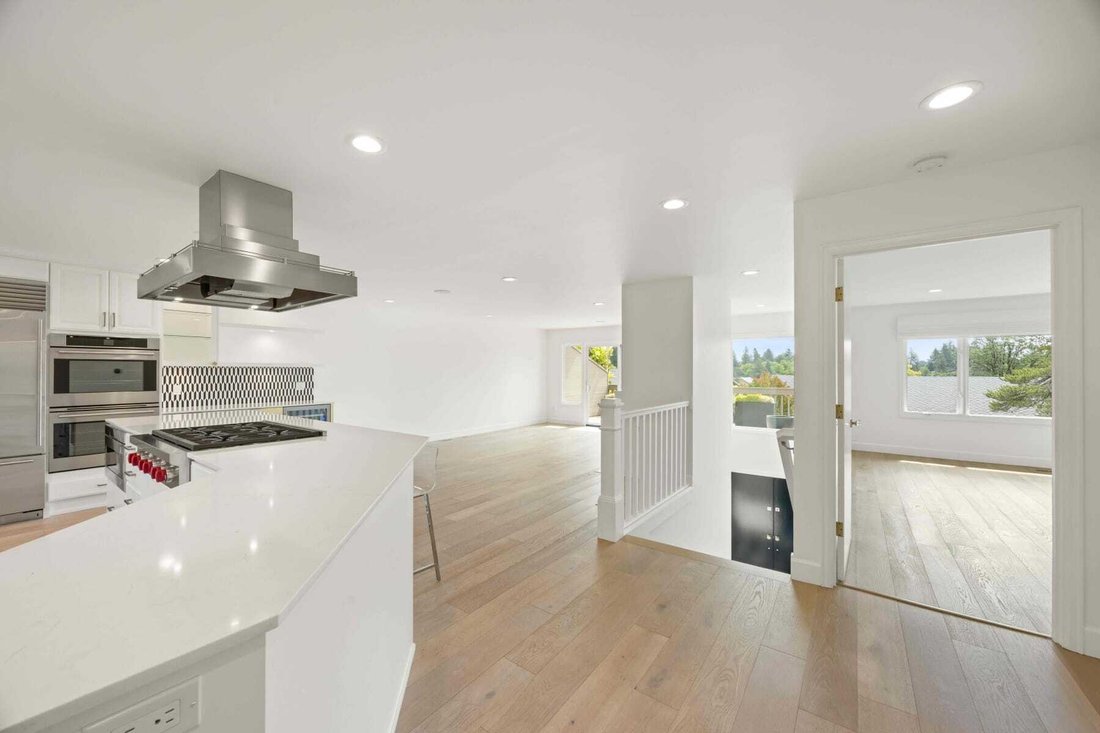 Condo in Lake Oswego, Oregon, United States 4 - 18207962