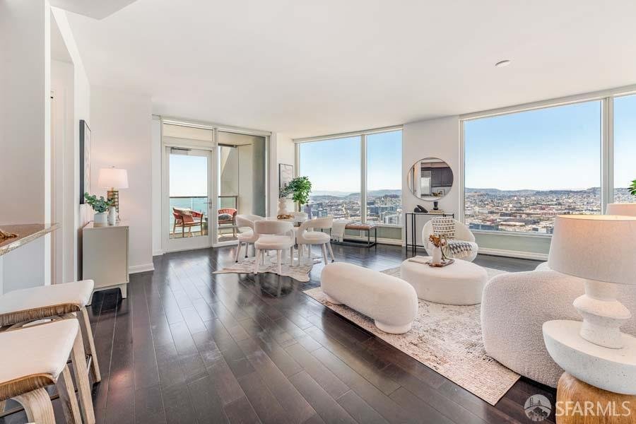 Condo in San Francisco, California, United States 2 - 17838471