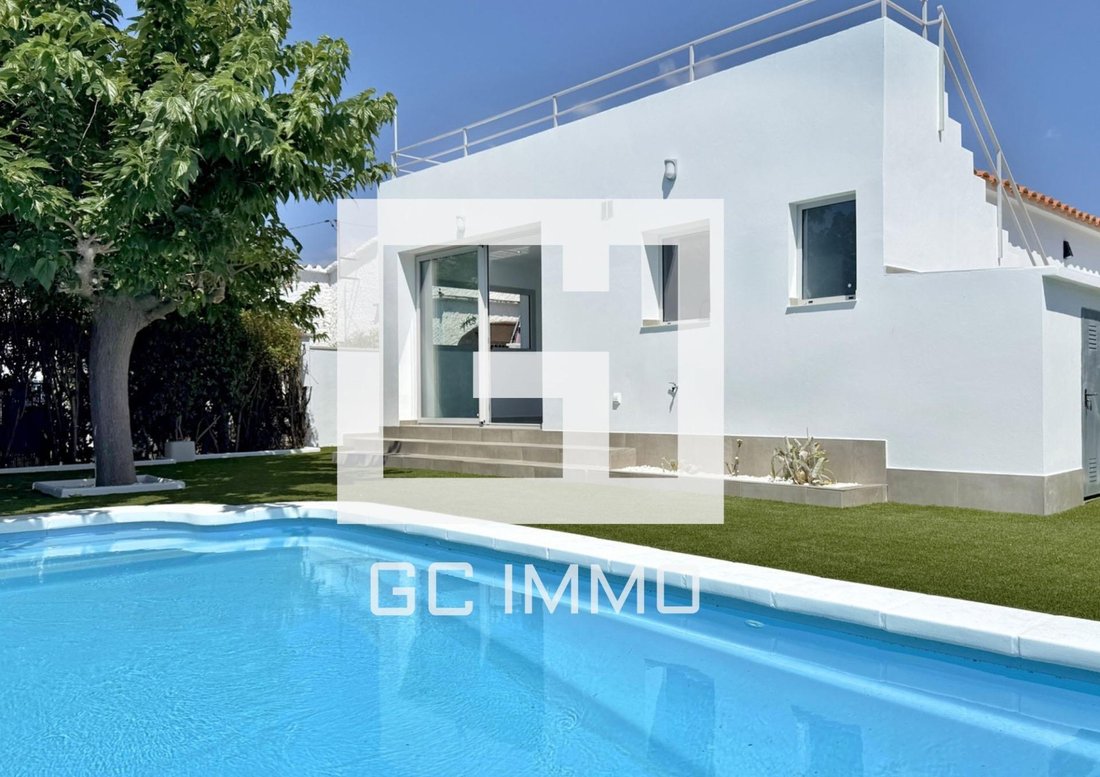 House in Roses, Catalonia, Spain 1 - 18208600