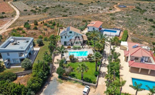 Villa in Paralimni, Famagusta, Cyprus 1