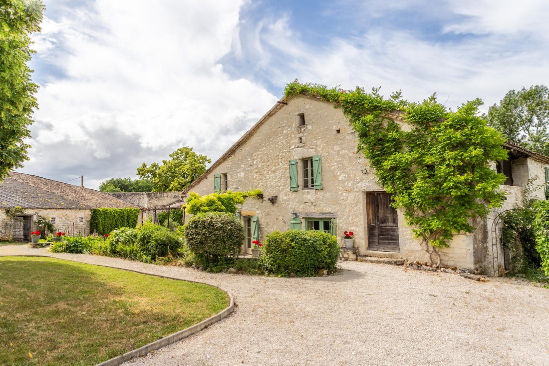 House in Montaigu-de-Quercy, Occitania, France 3 - 18209025