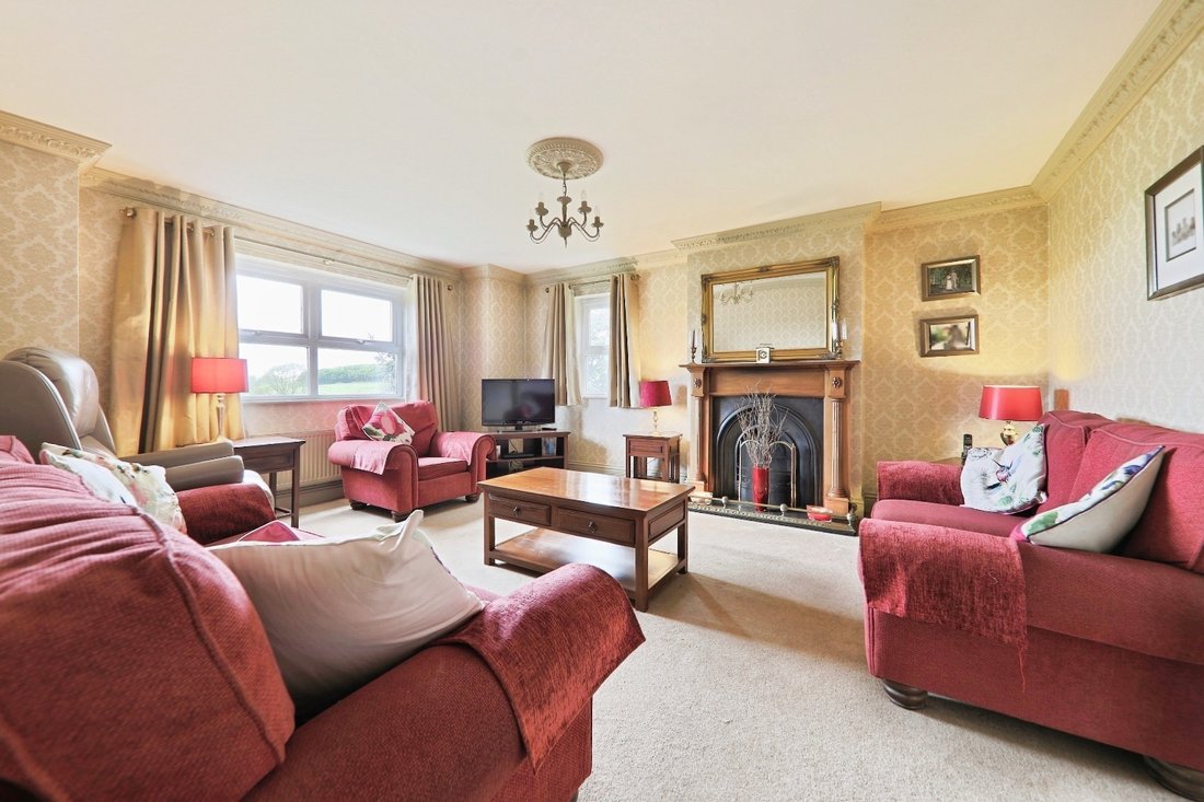 House in East Riding of Yorkshire, England 3 - 18208446