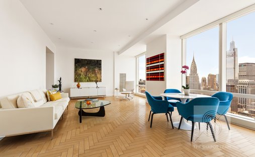 House in New York, New York, United States 1