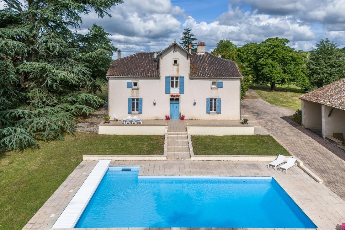 House in Clermont-Soubiran, Nouvelle-Aquitaine, France 1 - 18209044