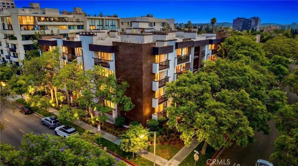 Condo in Beverly Hills, California, United States 1 - 18008443