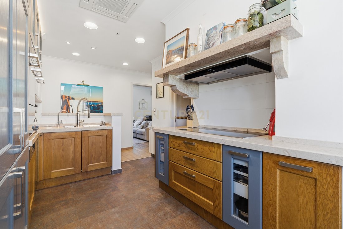 Apartment in Alvalade, Lisbon, Portugal 1 - 18208881