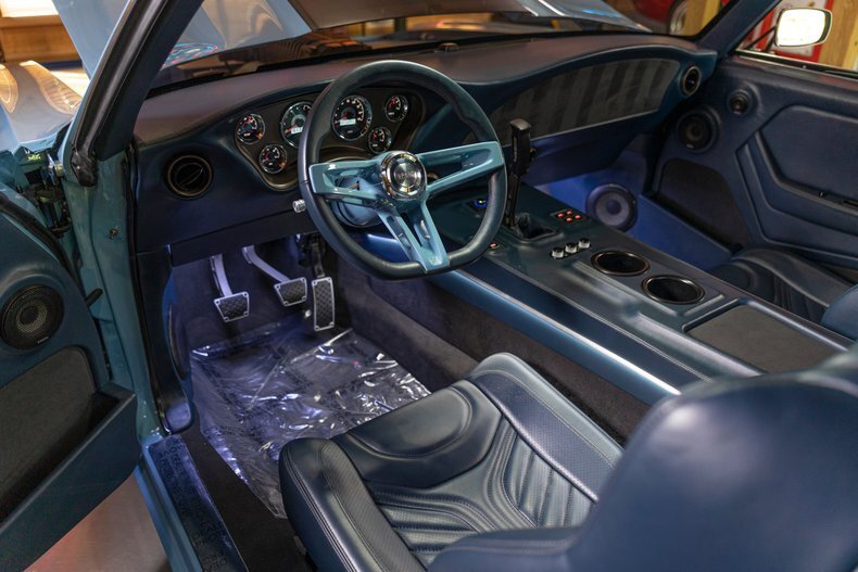 427ci V8 2.9L Whipple Supercharger  Tremek T56 6 Speed  Custom Coupe Resto-Mod in Green Brook, United States 4 - 18207810