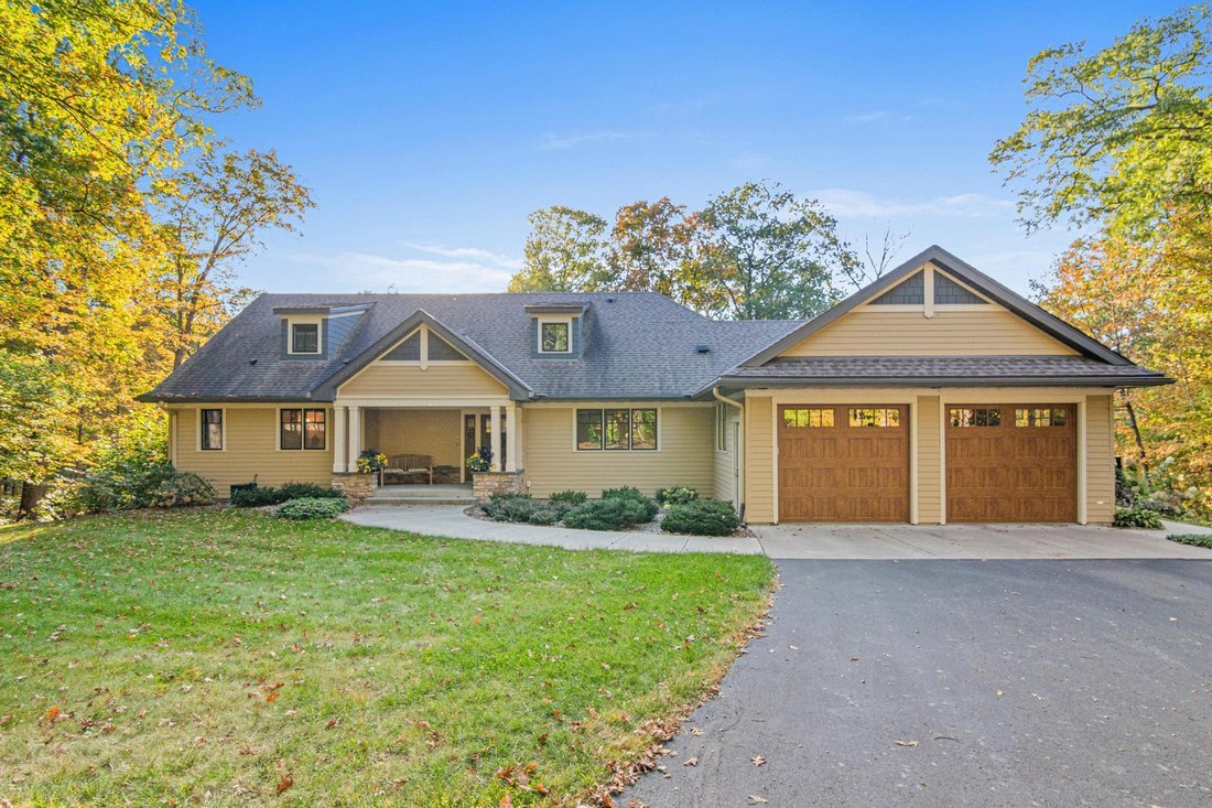 House in Martell, Wisconsin, United States 3 - 18207689