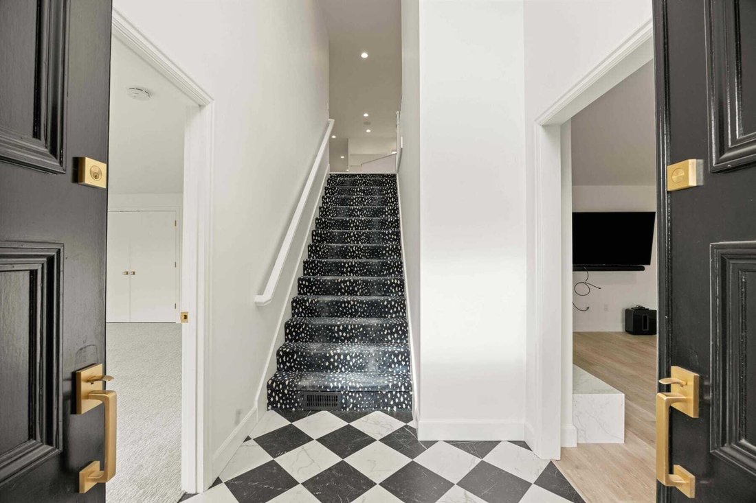 Condo in Lake Oswego, Oregon, United States 3 - 18207962