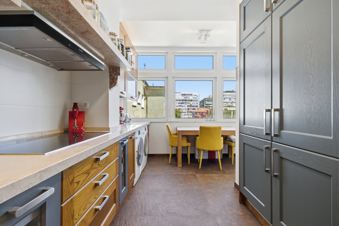 Apartment in Alvalade, Lisbon, Portugal 5 - 18208881