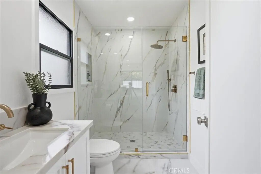House in Signal Hill, California, United States 3 - 18208120