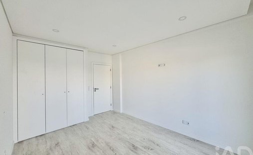 Apartment in Seixal, Arrentela e Aldeia de Paio Pires, Setubal, Portugal 1