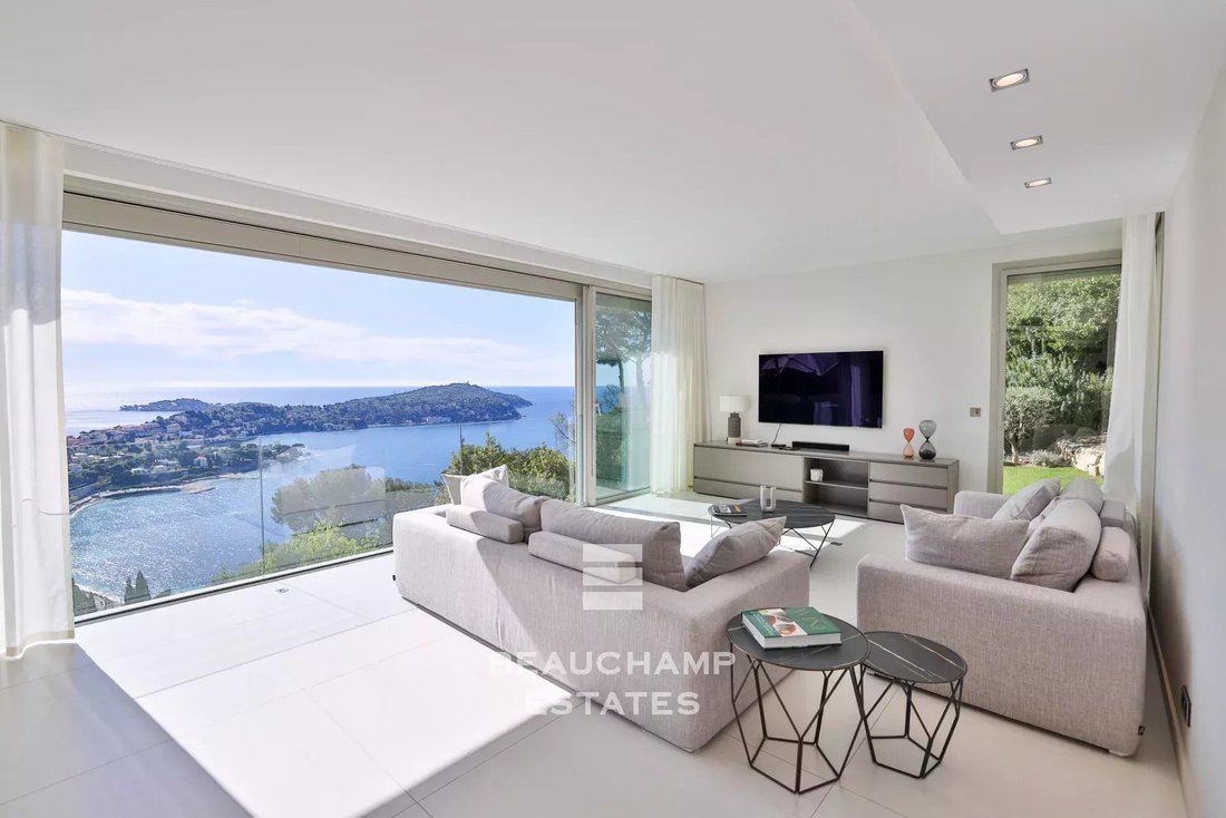 Villa in Villefranche-sur-Mer, Provence-Alpes-Côte d'Azur, France 4 - 15292106