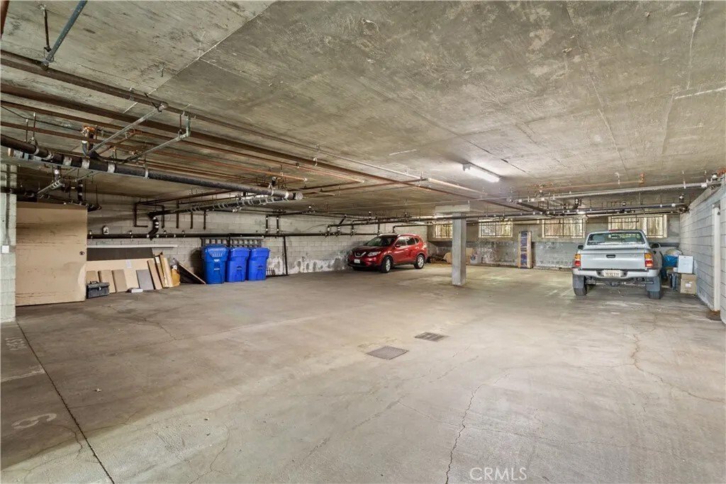 Los Angeles, California, United States 4 - 18208112