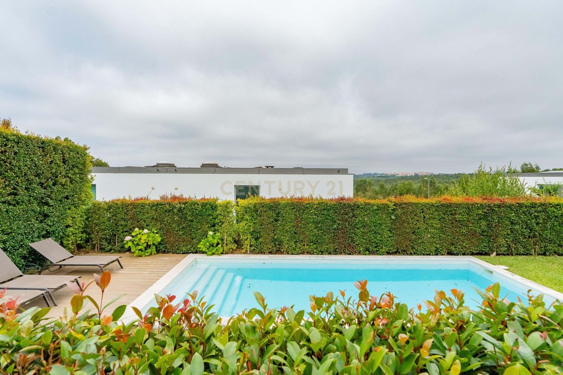 Villa in Belas, Lisbon, Portugal 2 - 18208815