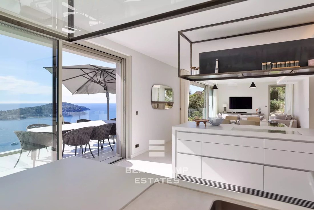 Villa in Villefranche-sur-Mer, Provence-Alpes-Côte d'Azur, France 5 - 15292106