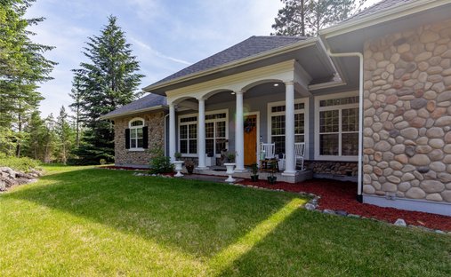 House in Dayton, Montana, United States 1