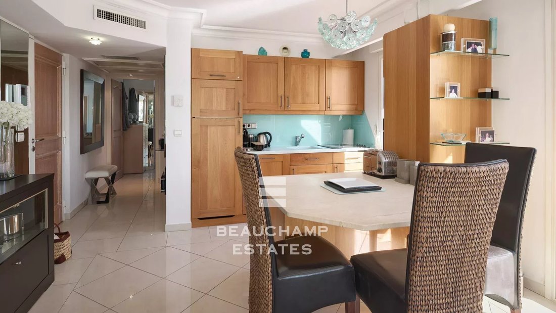 Apartment in Cannes, Provence-Alpes-Côte d'Azur, France 4 - 15078564