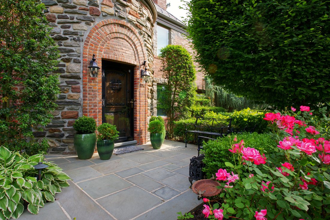 House in Manhasset, New York, United States 4 - 18209851