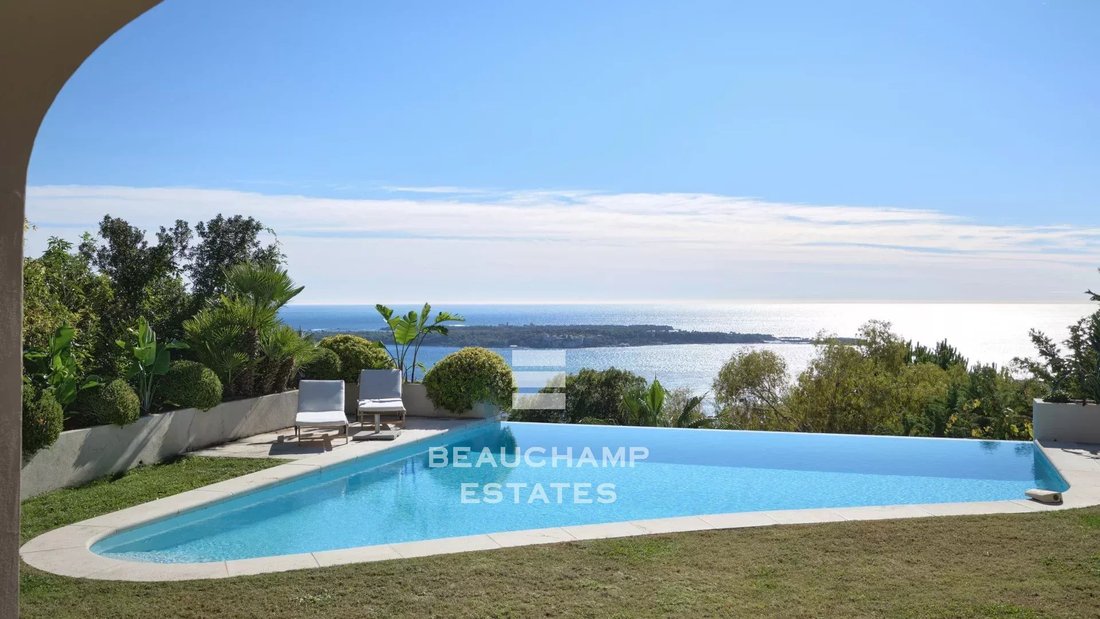 Villa in La Californie, Cannes, France 2 - 14968131