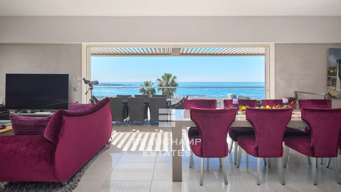 Villa in Cannes, Provence-Alpes-Côte d'Azur, France 3 - 14968182