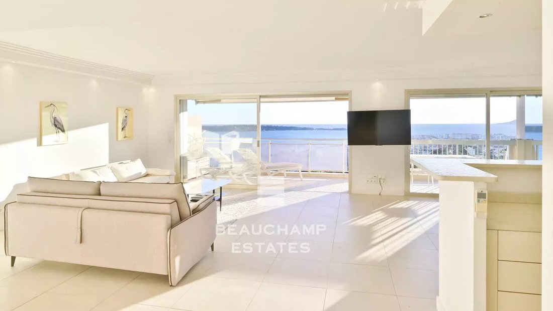 Apartment in La Californie, Cannes, France 4 - 14988447
