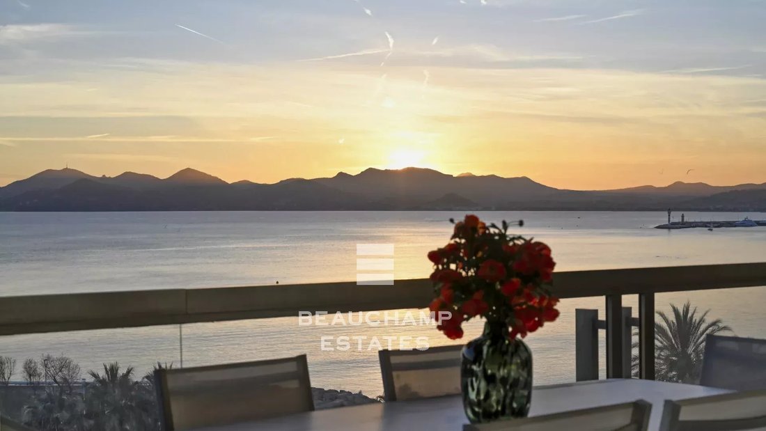 Apartment in French Riviera, Provence-Alpes-Côte d'Azur, France 3 - 15240042