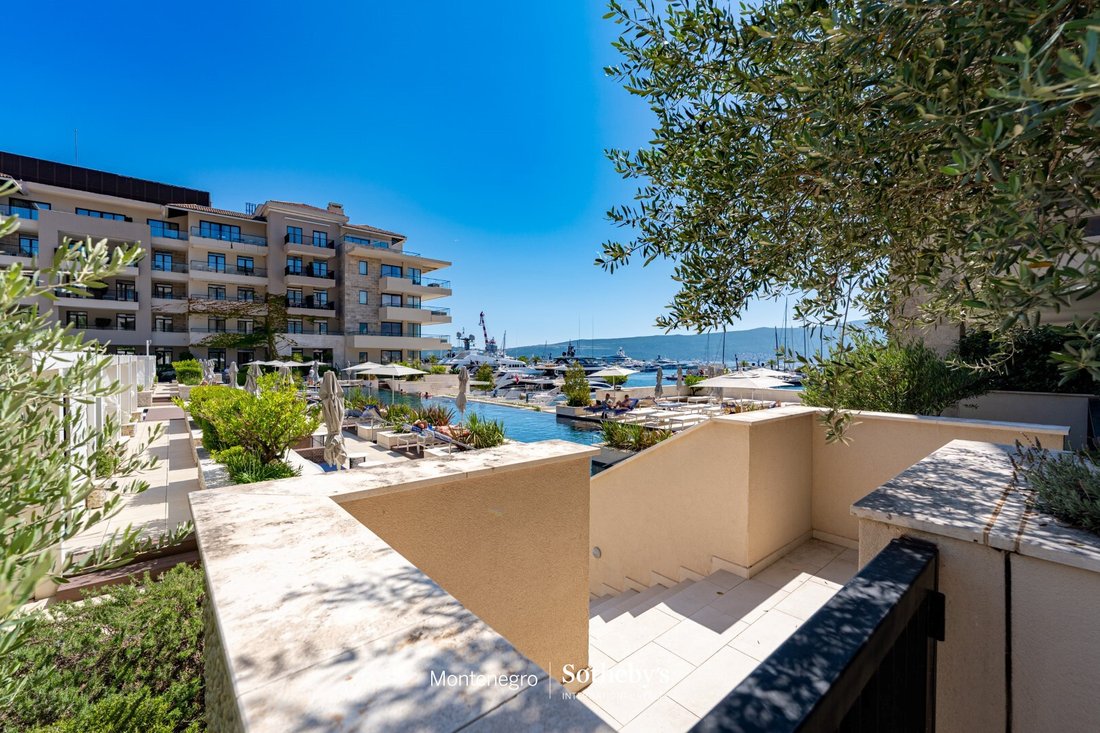 Appartamento a Teodo, Tivat Municipality, Montenegro 3 - 18209583