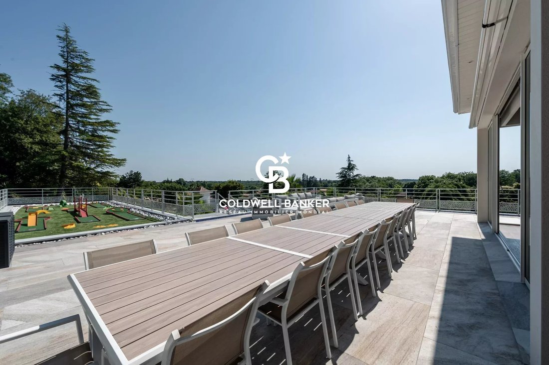 House in Grand Parc-Chartrons-Paul Doumer, Bordeaux, France 5 - 18209665