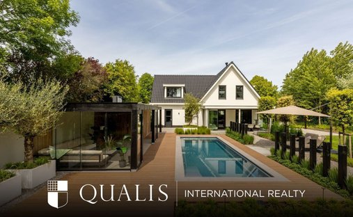 Villa in Ouddorp, South Holland, Netherlands 1