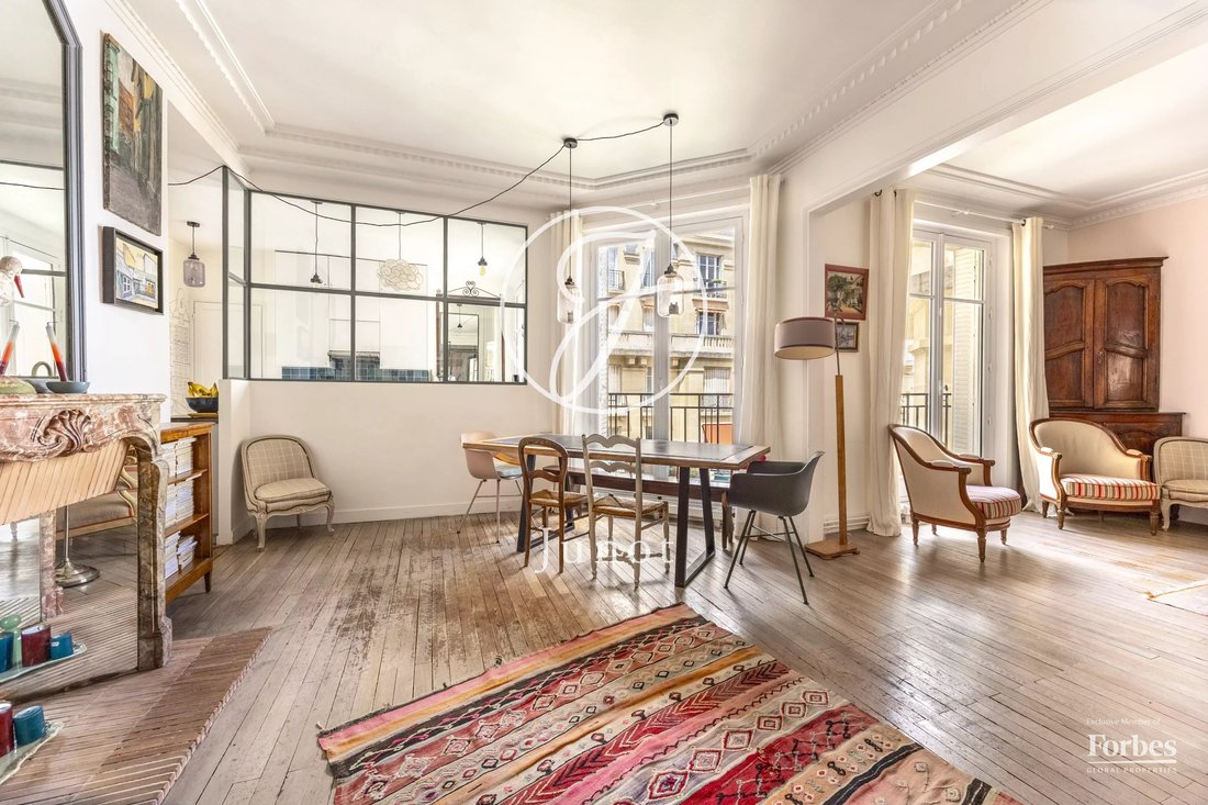 Apartment in Auteuil Nord, Paris 16e Arrondissement, Paris 1 - 18209613